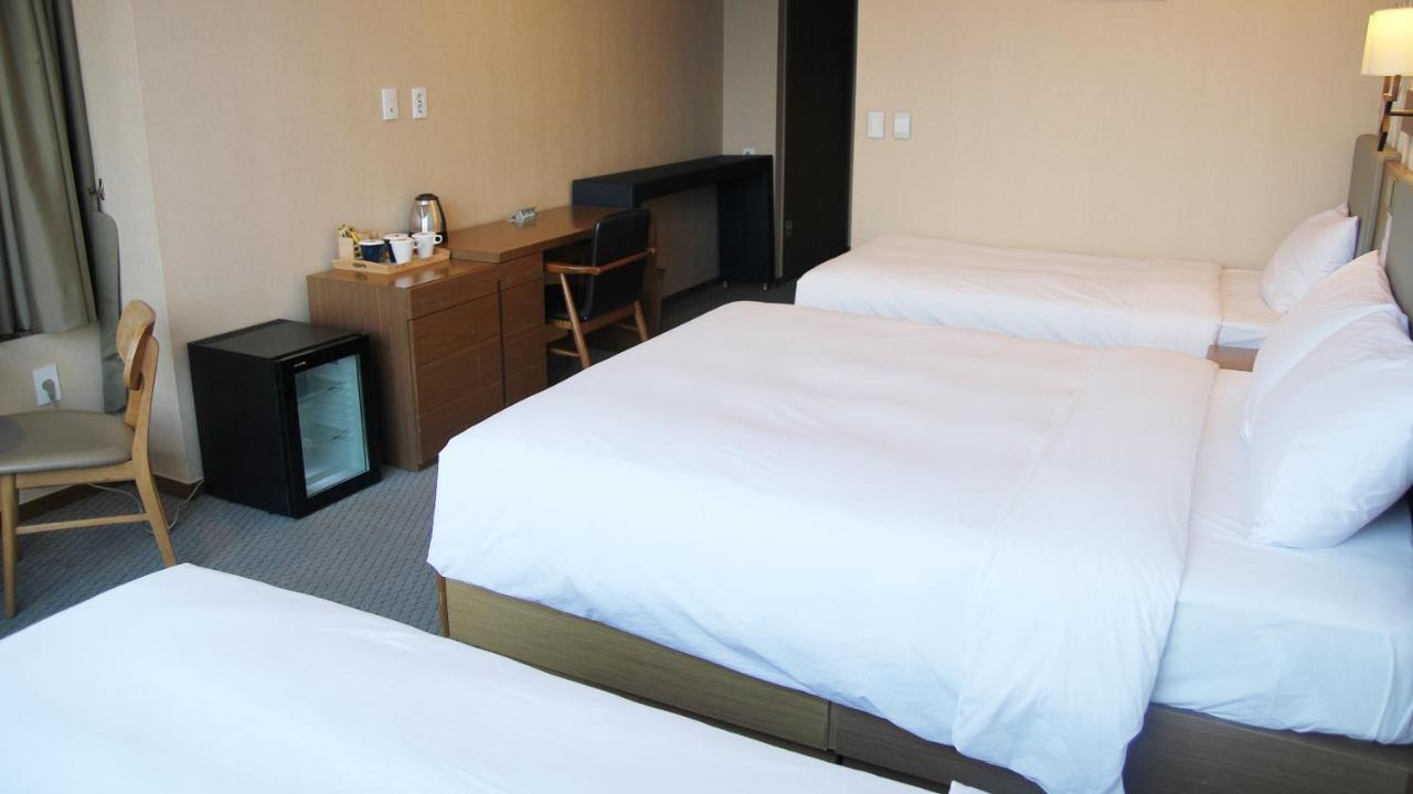 Mohenic Hotel Seoul Myeongdong Екстер'єр фото