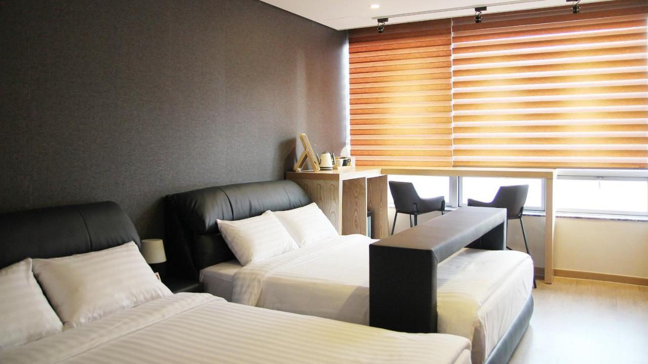 Mohenic Hotel Seoul Myeongdong Екстер'єр фото