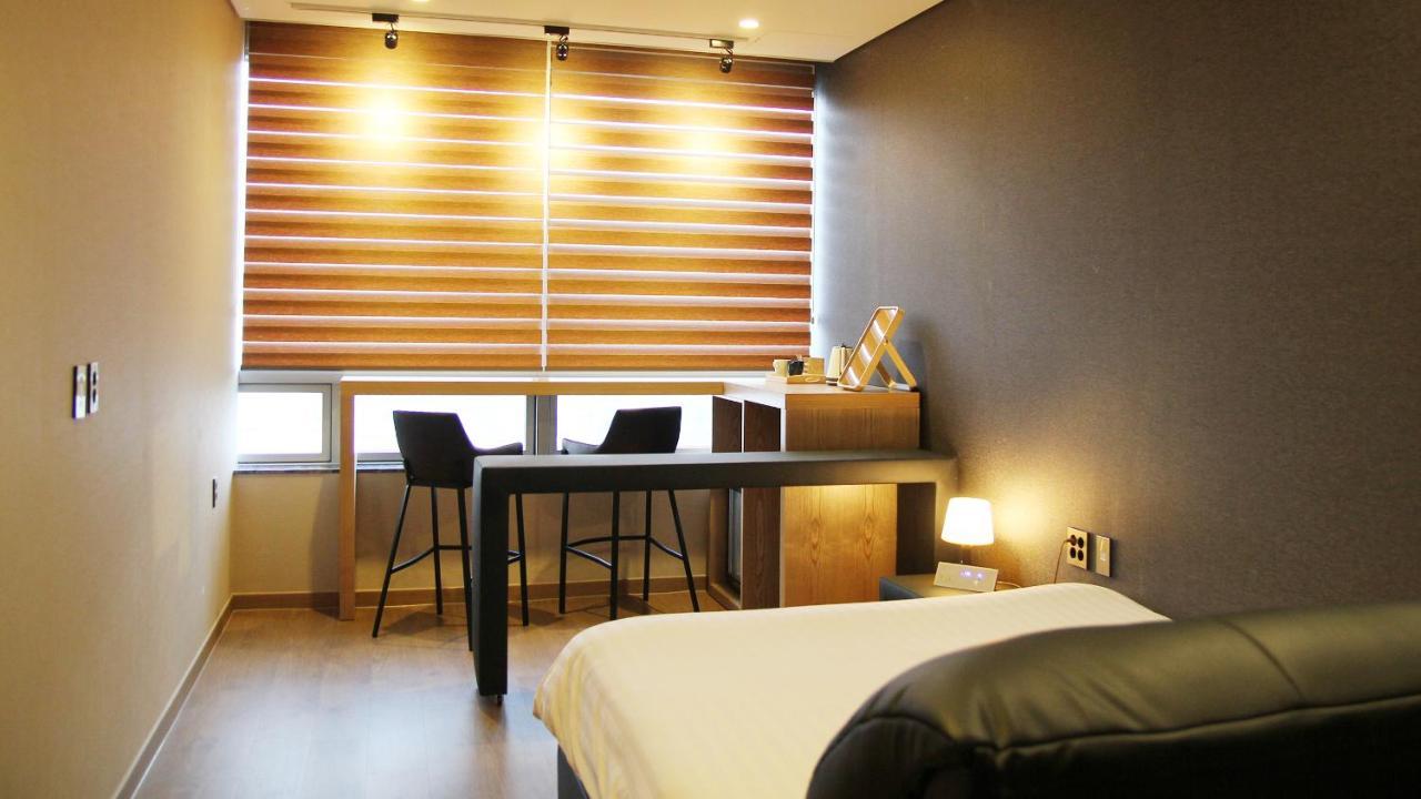 Mohenic Hotel Seoul Myeongdong Екстер'єр фото